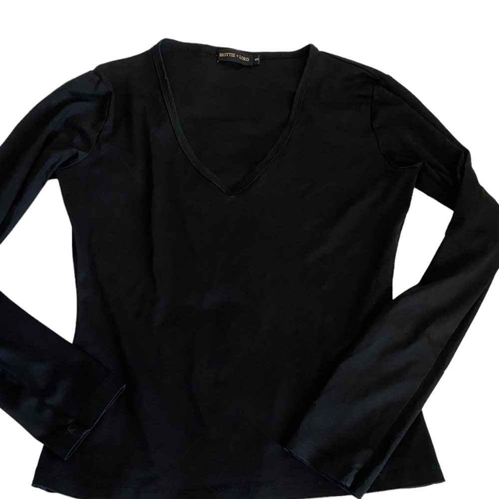 Hottie + lord deep v neck long sleeve black top small